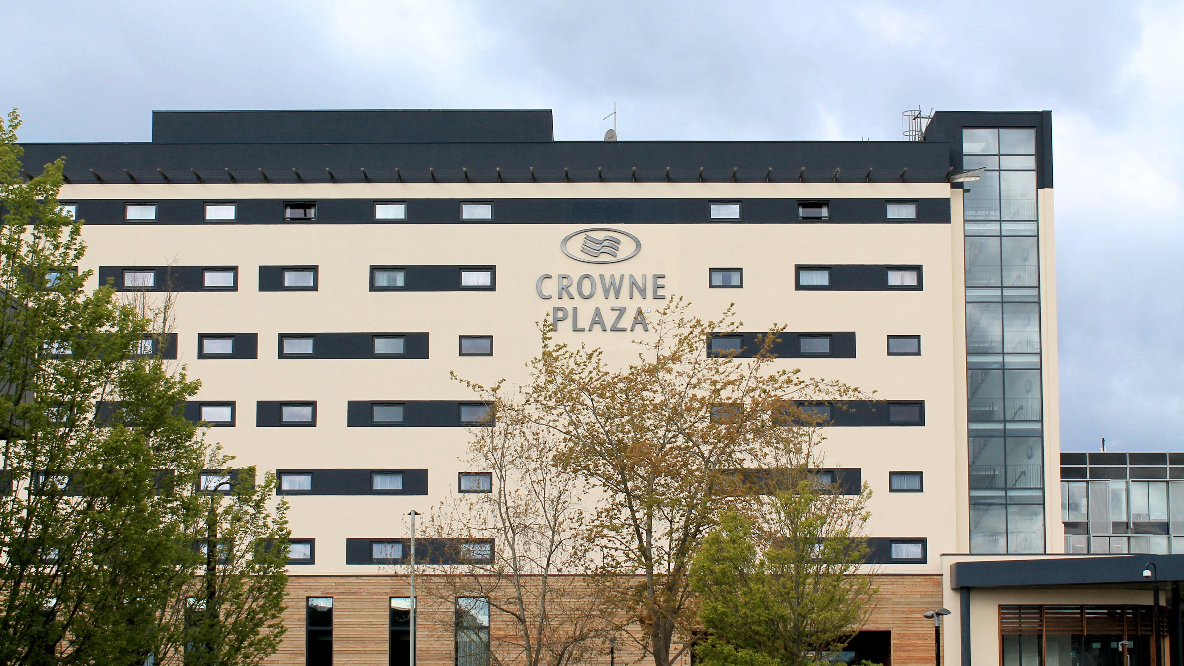 Crowne Plaza Reading Hotel Exterior photo